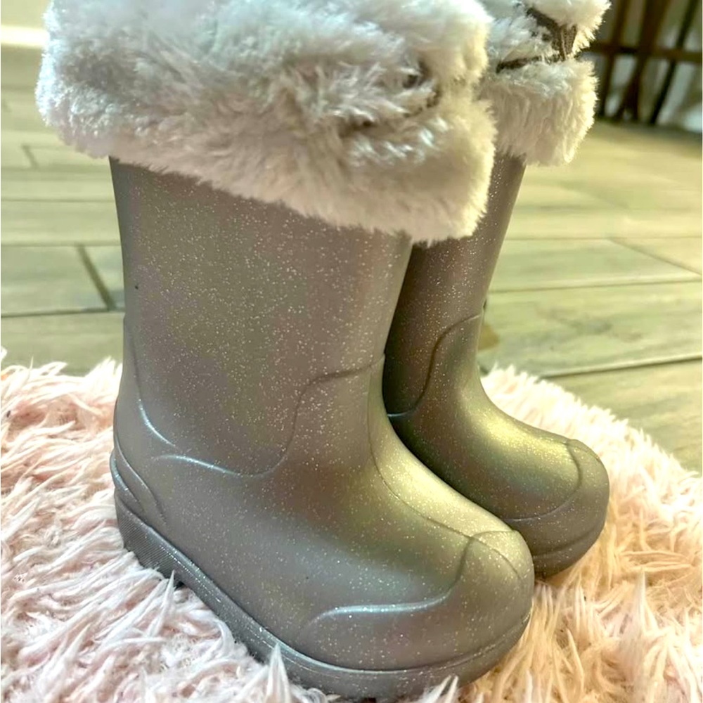 Stride Rite boots girl, new without box, size 5